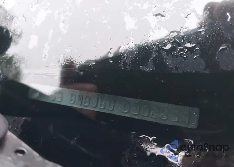 2013 Subaru Legacy 2.5I Limited из США, поврежденный, VIN 4S3BMBJ60D3028591